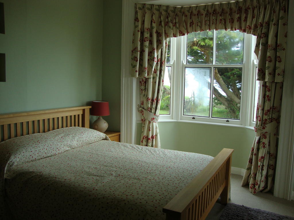 Clifford House B & B Rosslare Harbour Room photo