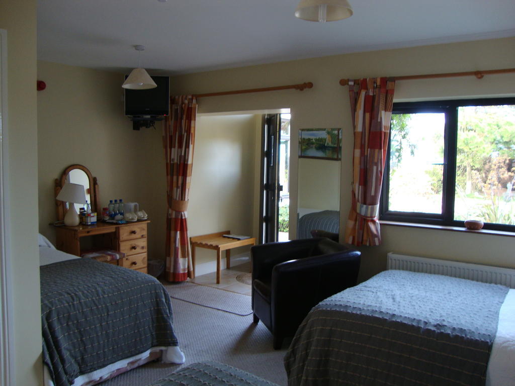 Clifford House B & B Rosslare Harbour Room photo